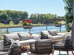 Mercure Nevers Pont de Loire