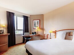 Mercure Nevers Pont de Loire