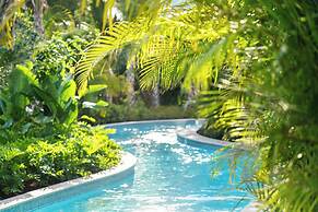 The Ritz-Carlton Naples, Tiburón