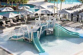 The Ritz-Carlton Naples, Tiburón