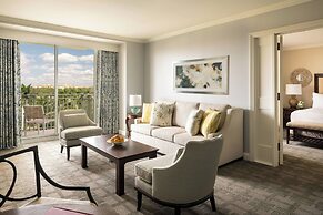 The Ritz-Carlton Naples, Tiburón
