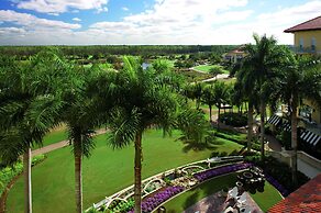 The Ritz-Carlton Naples, Tiburón
