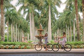 The Ritz-Carlton Naples, Tiburón