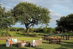 The Ritz-Carlton Naples, Tiburón