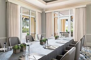 The Ritz-Carlton Naples, Tiburón