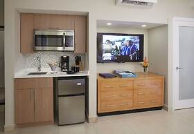 Divi Dutch Village Beach Resort