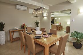 Divi Dutch Village Beach Resort