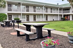 Studio 6 Pascagoula, MS