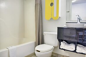 Studio 6 Pascagoula, MS