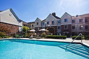 Staybridge Suites Detroit-Utica by IHG