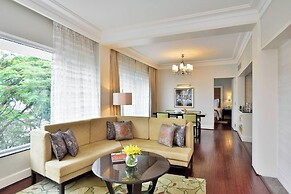 Lakeside Chalet - Mumbai, Marriott Executive Apartments