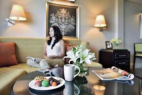 Lakeside Chalet - Mumbai, Marriott Executive Apartments