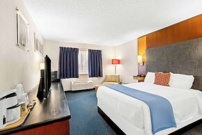 Americas Best Value Inn Tahquamenon Country