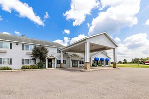 Americas Best Value Inn Tahquamenon Country
