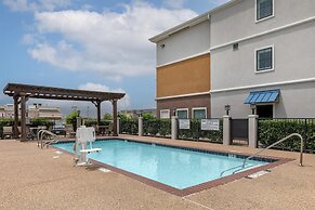 Best Western Plus Denton Inn & Suites
