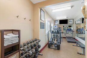 Best Western Plus Denton Inn & Suites