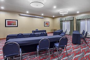 Best Western Plus Denton Inn & Suites