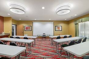 Best Western Plus Denton Inn & Suites