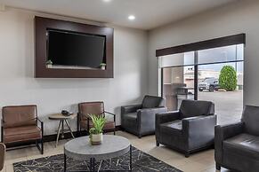 Best Western Plus Denton Inn & Suites