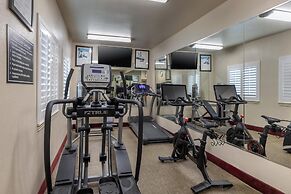 Best Western Plus Denton Inn & Suites