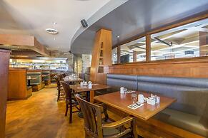 Clarion Hotel & Conference Centre