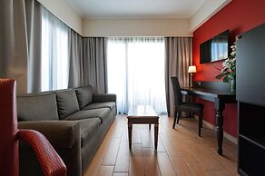 AX The Victoria Hotel