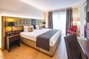 AX The Victoria Hotel