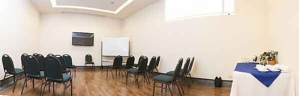 Rincón del Valle Hotel & Suites