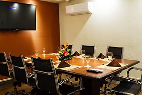 Rincón del Valle Hotel & Suites