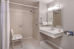 Baymont by Wyndham Albuquerque Airport