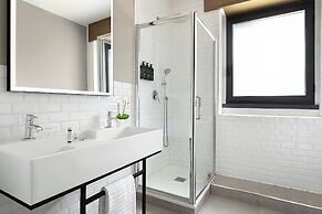 Duo Milan Porta Nuova, A Tribute Portfolio Hotel