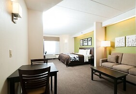 Sleep Inn & Suites