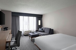 Courtyard by Marriott Charlotte City Center