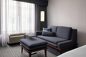 Courtyard by Marriott Charlotte City Center