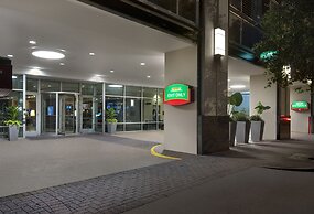 Courtyard by Marriott Charlotte City Center