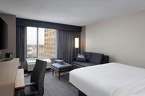 Courtyard by Marriott Charlotte City Center