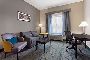 La Quinta Inn & Suites by Wyndham Columbus West - Hilliard