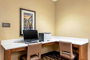Comfort Inn & Suites Pine Bluff