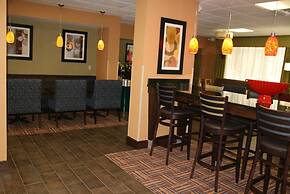 Hampton Inn Youngstown-North