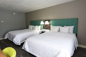 Hampton Inn Youngstown-North