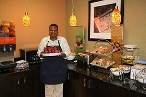 Hampton Inn Youngstown-North