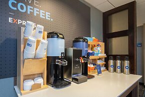 Holiday Inn Express Redwood City-Central by IHG