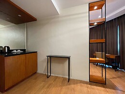 The Golden Peak Hotel & Suites powered by Cocotel