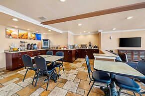 Comfort Inn & Suites Salinas City Center Area