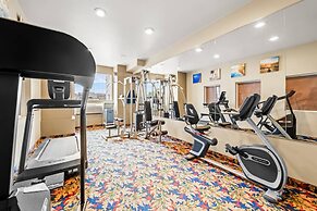 Comfort Inn & Suites Salinas City Center Area