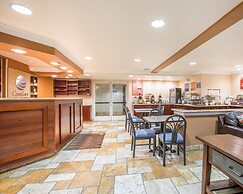 Comfort Inn & Suites of Salinas