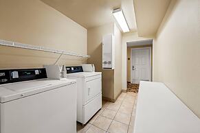 Comfort Inn & Suites Salinas City Center Area