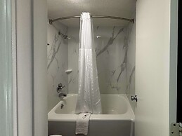 Motel 6 Richmond, KY – EKU Campus Area