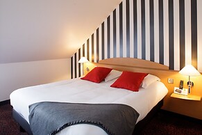 Logis Hôtel L'Orée de Chartres