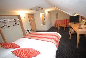 Logis Hôtel L'Orée de Chartres